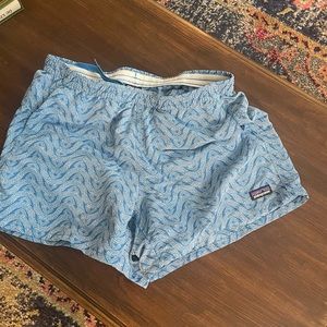 Patagonia Womens Baggies Swim Shorts Medium Blue Board Shorts Geometric Pockets